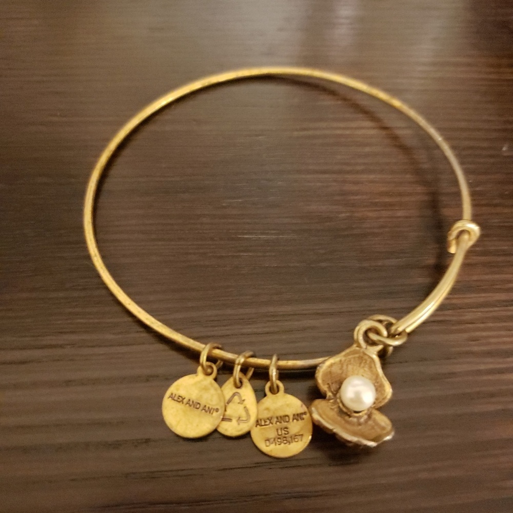 Alex and Ani Bracelet - Gold - pearl oyster charm